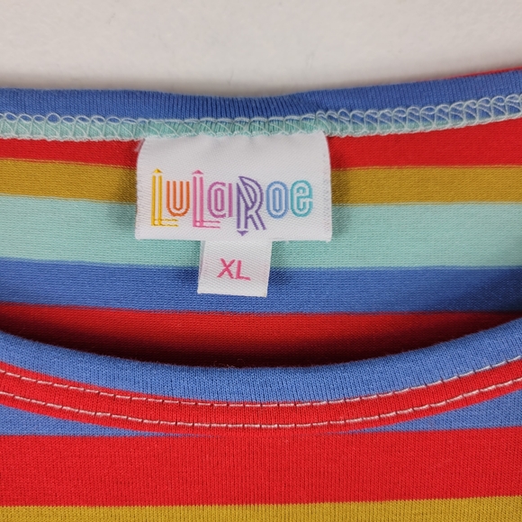 Lot of 2 Lularoe Quarter Sleeve Crewneck Striped Tee Shirt Set - Picture 11 of 14